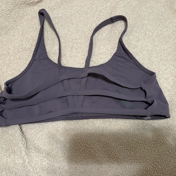 Women's Vuori Sports Bra - Picture 2 of 3